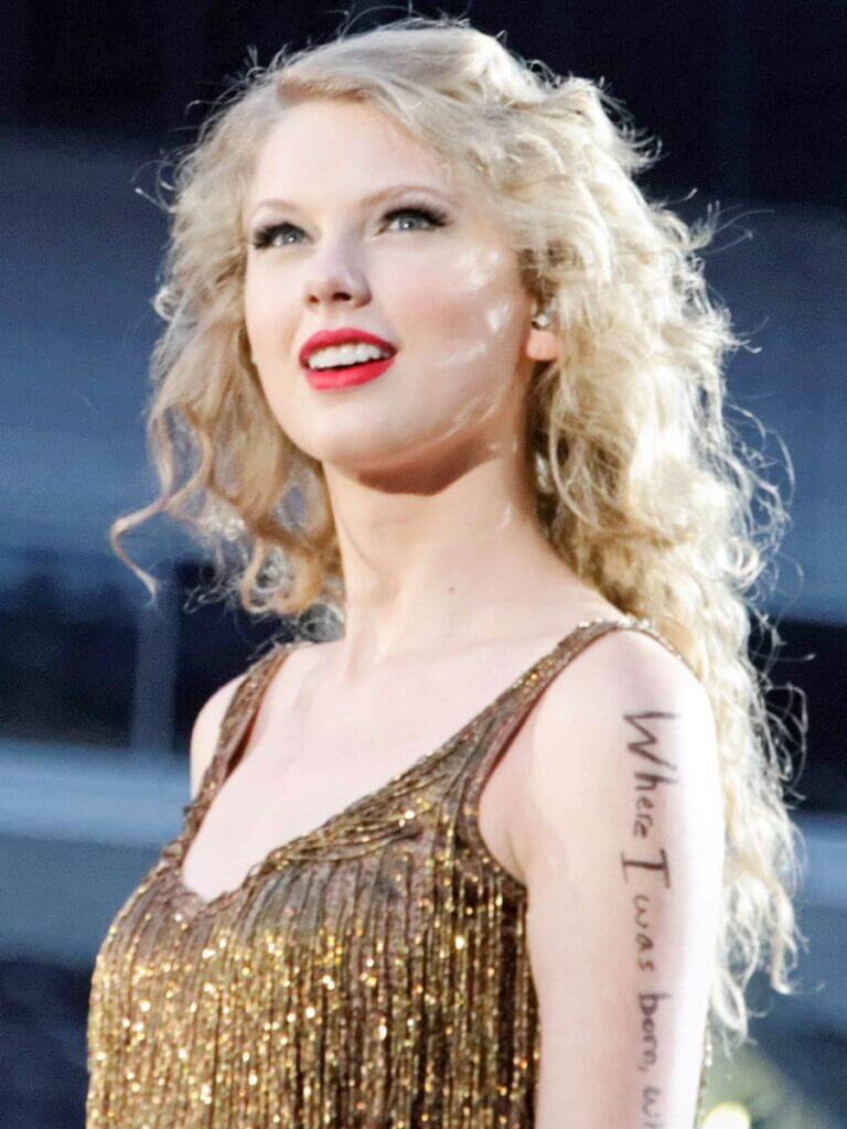 taylor swift, taylor swift folklore, taylor swift red,